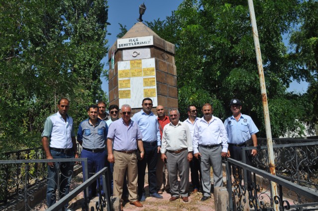 İSTANBULDAKİ IĞDIRLILARIN ÇATISI KONUMUNDA OLAN DERNEK YÖNETİMİ HER FIRSATTA IĞDIRADA GELMEĞİ İHMAL ETMİYOR..