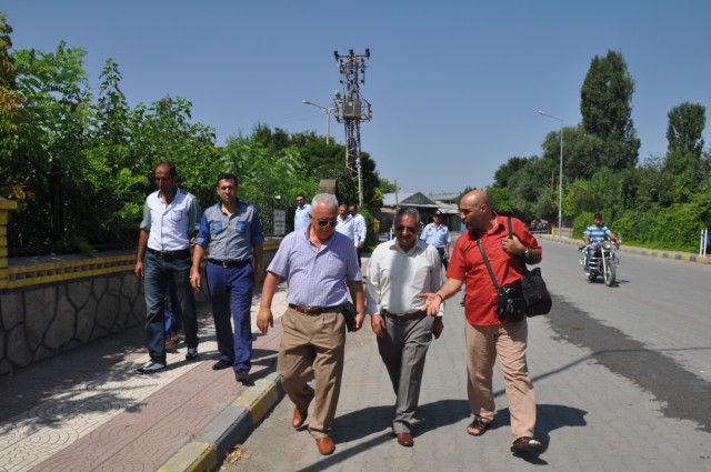 2014 DE YÖNETİM KURULUNUN BÜYÜK BÖLÜMÜNÜN KATILDIĞI IĞDIR GEZİSİNDE BAŞTA VALİLİK MAKAMI OLMAK ÜZERE IĞDIRI YÖNETENLERİN TAMAMI ZİYARET EDİLDİ.