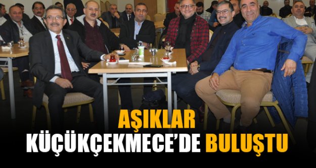 Aşıklar Küçükçekmece'de Buluştu