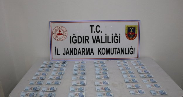 Iğdır Jandarması geçit vermedi