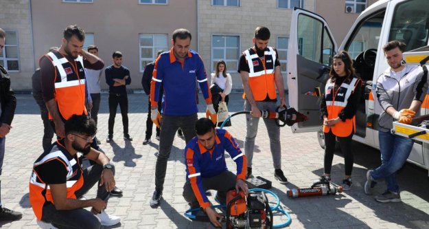 Iğdır Üniversitesi Öğrencilerine Afet Bilinci Eğitimi Verildi