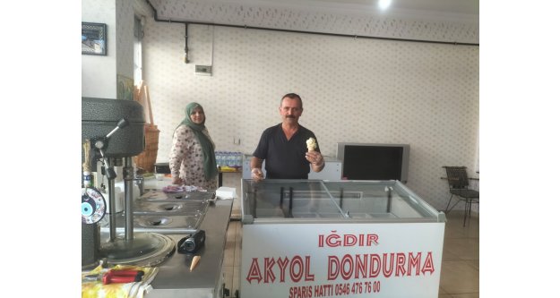 IĞDIR'DA MANDA SÜTÜNDEN YAPILAN DONDURMAYA BÜYÜK İLGİ